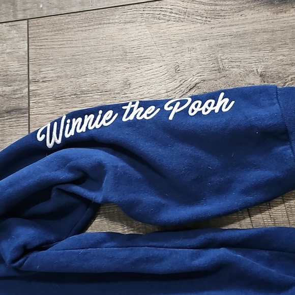 Disney jacket womens XL Winnie The Pooh Fleece Hoodie Zip-up Embroidered Patch - Picture 2 of 11